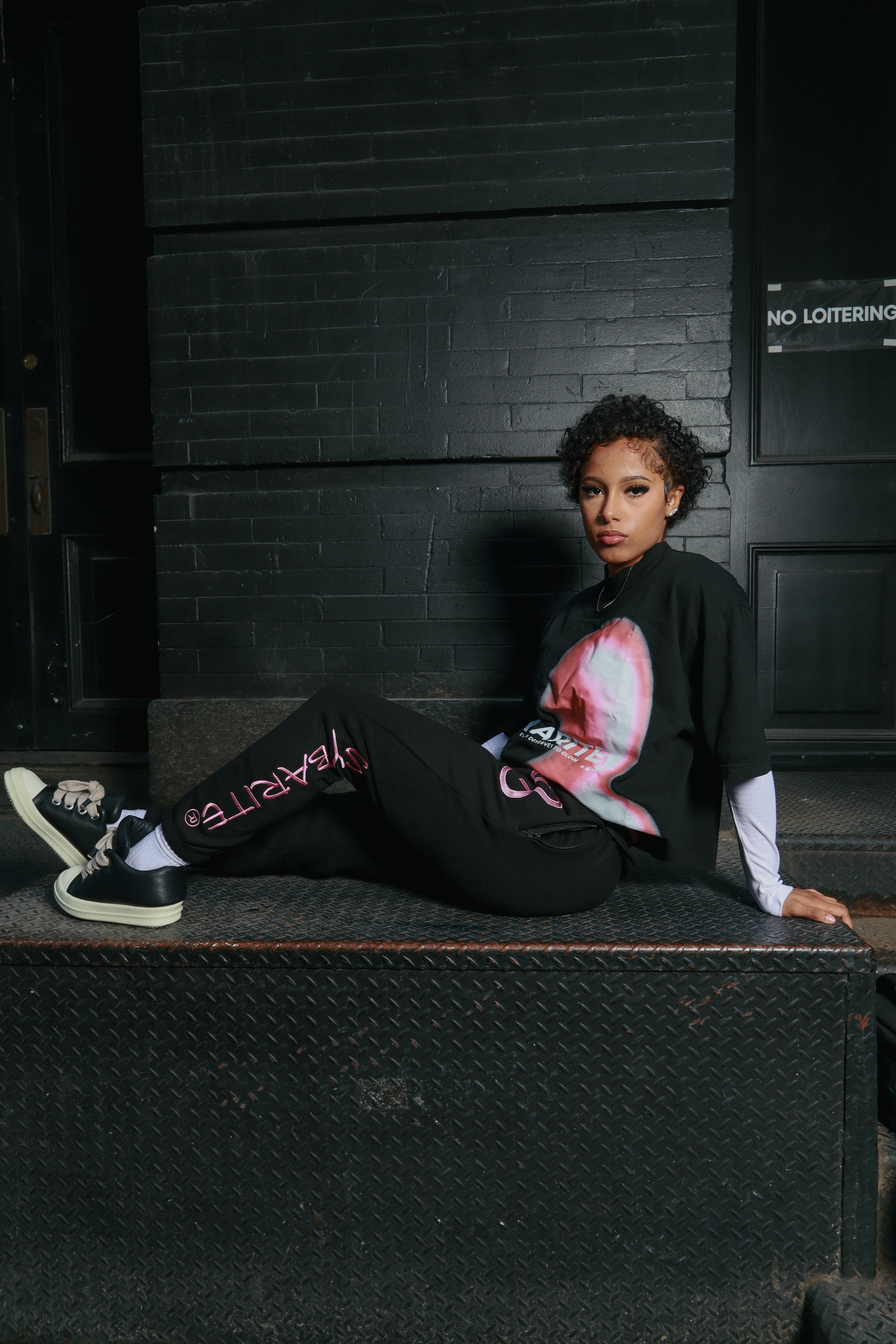 PINK ON BLACK SWEATPANTS